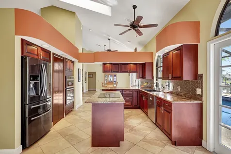 137 Queens Road Fort Pierce FL 34949
