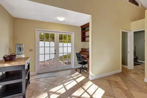 137 Queens Road Fort Pierce FL 34949