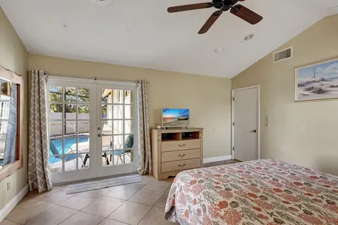 137 Queens Road Fort Pierce FL 34949