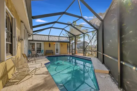 137 Queens Road Fort Pierce FL 34949