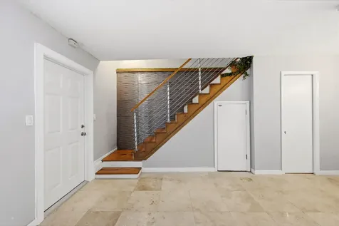 905 NE 28th Street Wilton Manors FL 33334