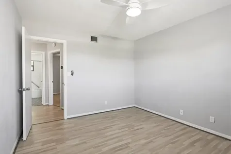 905 NE 28th Street Wilton Manors FL 33334