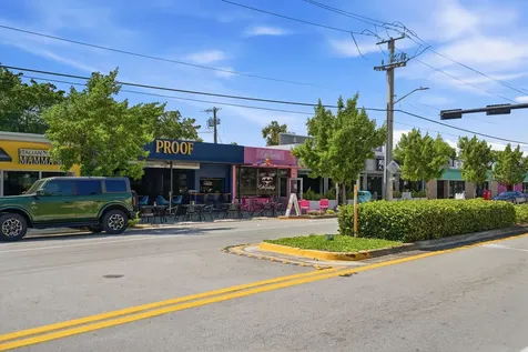 905 NE 28th Street Wilton Manors FL 33334