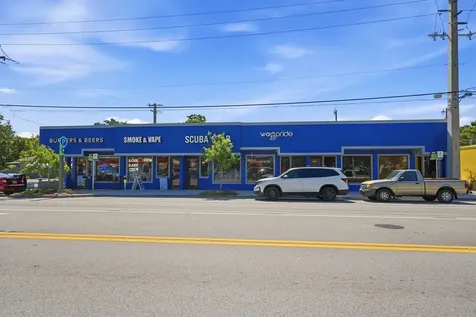 905 NE 28th Street Wilton Manors FL 33334