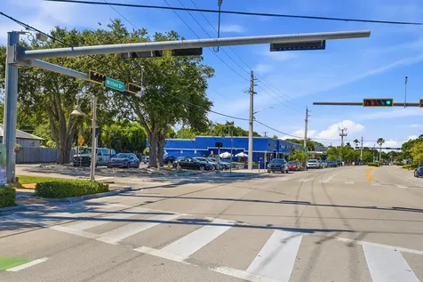 905 NE 28th Street Wilton Manors FL 33334