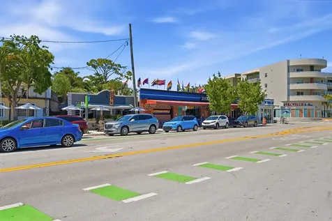 905 NE 28th Street Wilton Manors FL 33334