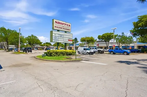905 NE 28th Street Wilton Manors FL 33334