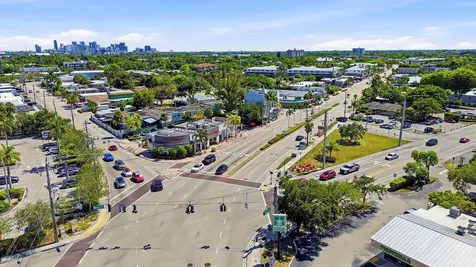 905 NE 28th Street Wilton Manors FL 33334