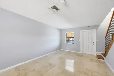 905 NE 28th Street Wilton Manors FL 33334