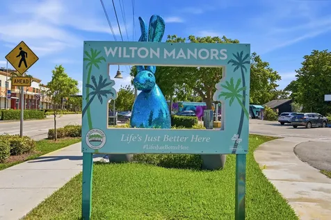 905 NE 28th Street Wilton Manors FL 33334