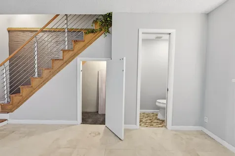 905 NE 28th Street Wilton Manors FL 33334