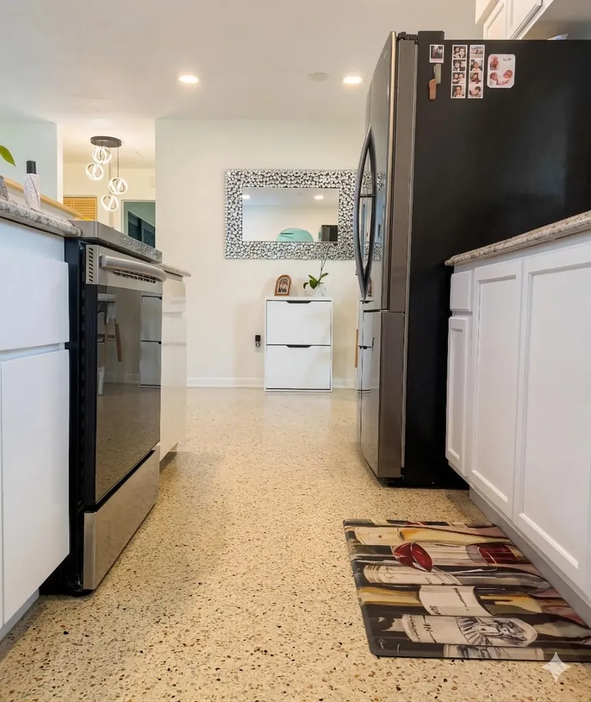 80 Cleveland Road Lake Worth FL 33467