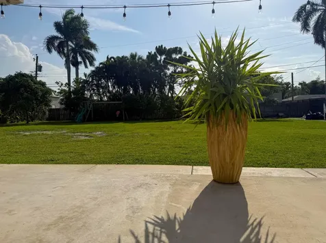80 Cleveland Road Lake Worth FL 33467