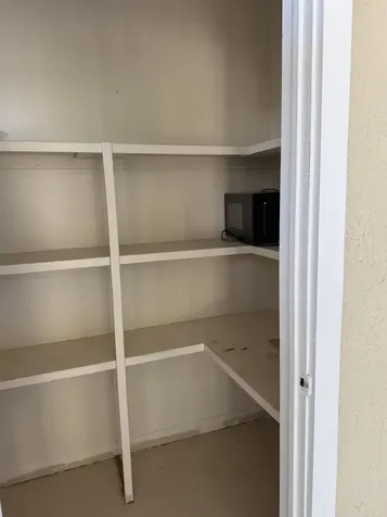 320 SE 10th Street Pompano Beach FL 33060