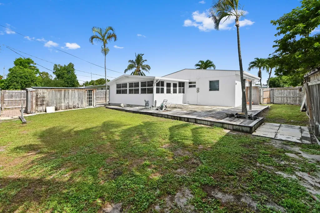 3892 Nowata Road Lake Worth FL 33462