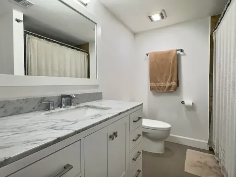 3017 N Oakland Forest Drive Oakland Park FL 33309