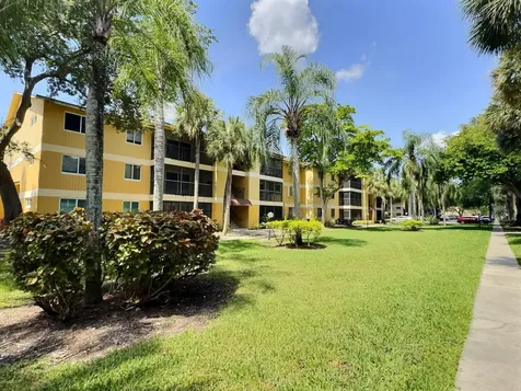 3017 N Oakland Forest Drive Oakland Park FL 33309