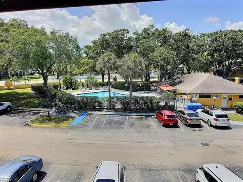 3017 N Oakland Forest Drive Oakland Park FL 33309