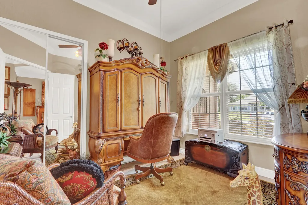 2043 SE Bisbee Street Port St Lucie FL 34952