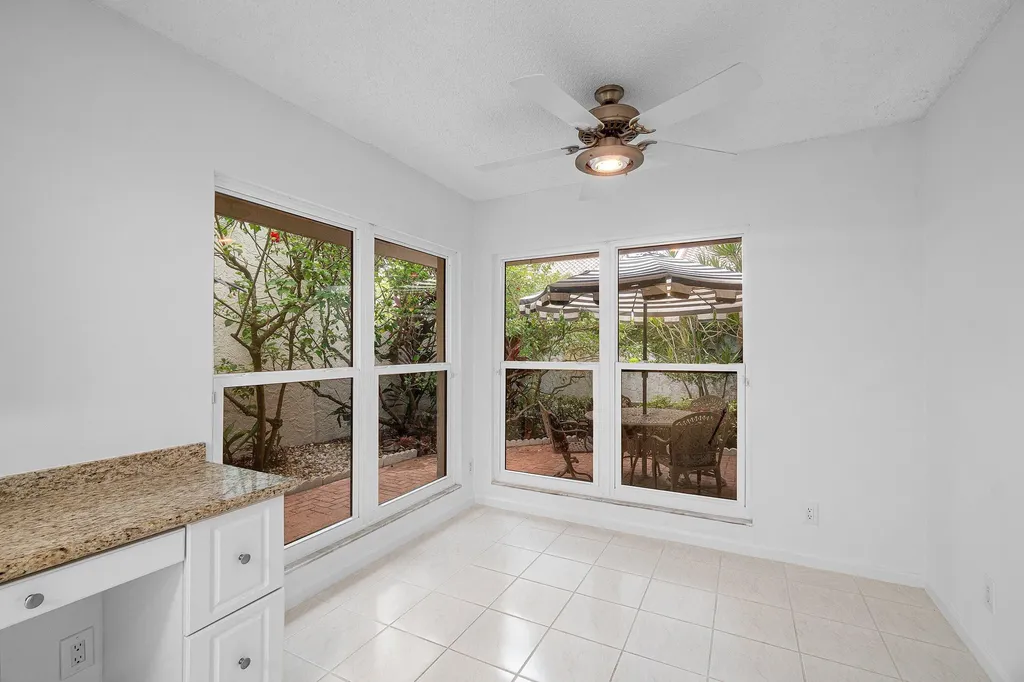 5635 Kiowa Circle Boynton Beach FL 33437