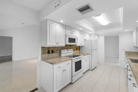 5635 Kiowa Circle Boynton Beach FL 33437