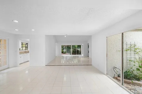 5635 Kiowa Circle Boynton Beach FL 33437