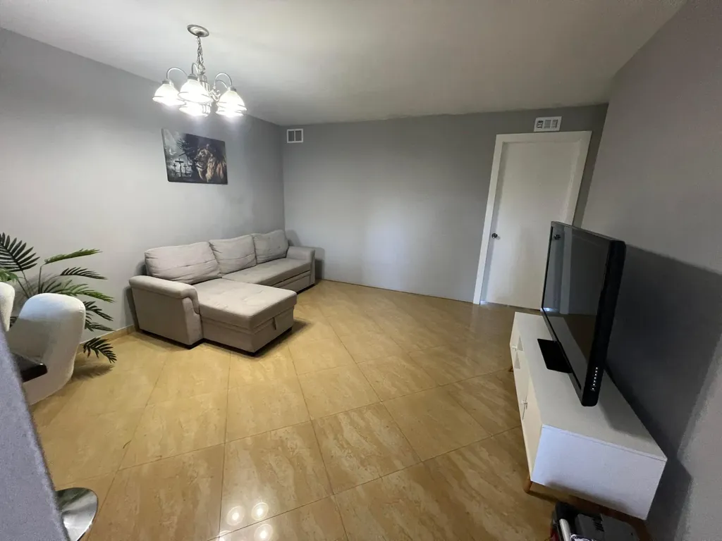 9272 SW 3rd Street Boca Raton FL 33428
