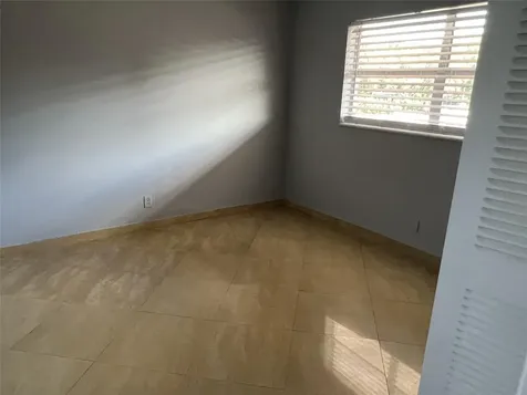 9272 SW 3rd Street Boca Raton FL 33428