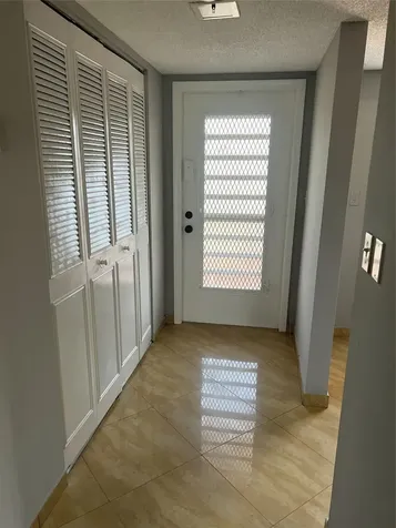 9272 SW 3rd Street Boca Raton FL 33428