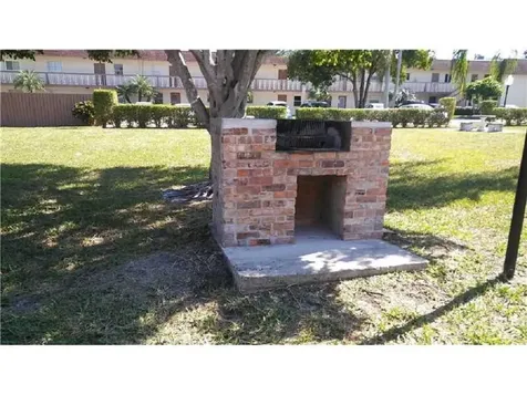 9272 SW 3rd Street Boca Raton FL 33428