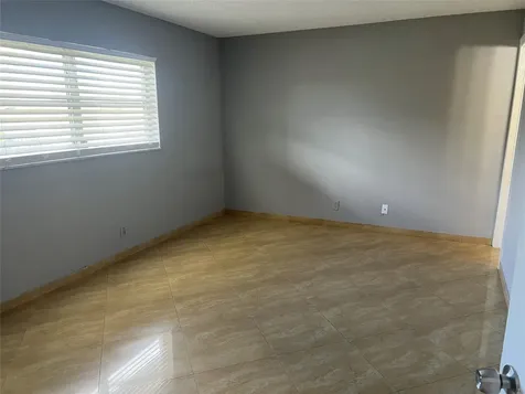 9272 SW 3rd Street Boca Raton FL 33428