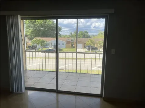 9272 SW 3rd Street Boca Raton FL 33428