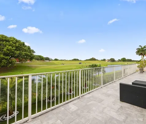 12253 Glenmore Drive Coral Springs FL 33071