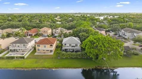 12253 Glenmore Drive Coral Springs FL 33071