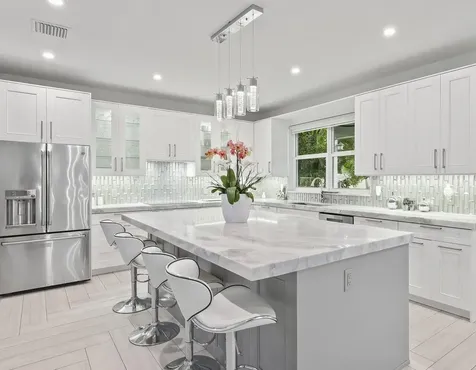 12253 Glenmore Drive Coral Springs FL 33071