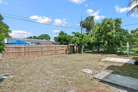 1306 S C Terrace Lake Worth Beach FL 33460