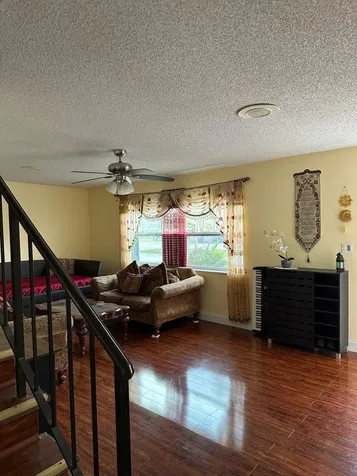 102 Pleasant Hill Lane Tamarac FL 33319