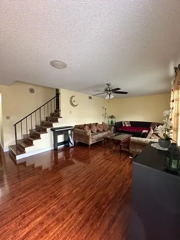 102 Pleasant Hill Lane Tamarac FL 33319