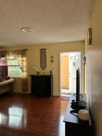 102 Pleasant Hill Lane Tamarac FL 33319