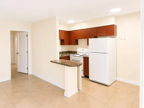 824 NE 16th Street Fort Lauderdale FL 33304