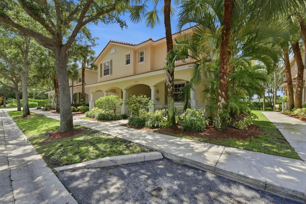 4804 W Bexley Park Drive Delray Beach FL 33445