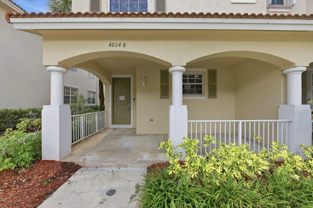 4804 W Bexley Park Drive Delray Beach FL 33445