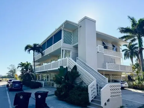 131 N Golfview Road Lake Worth FL 33460