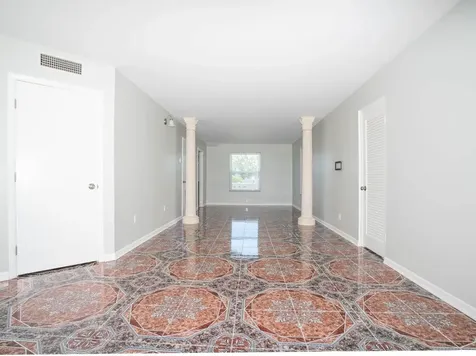 131 N Golfview Road Lake Worth FL 33460