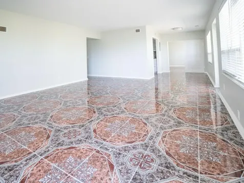 131 N Golfview Road Lake Worth FL 33460
