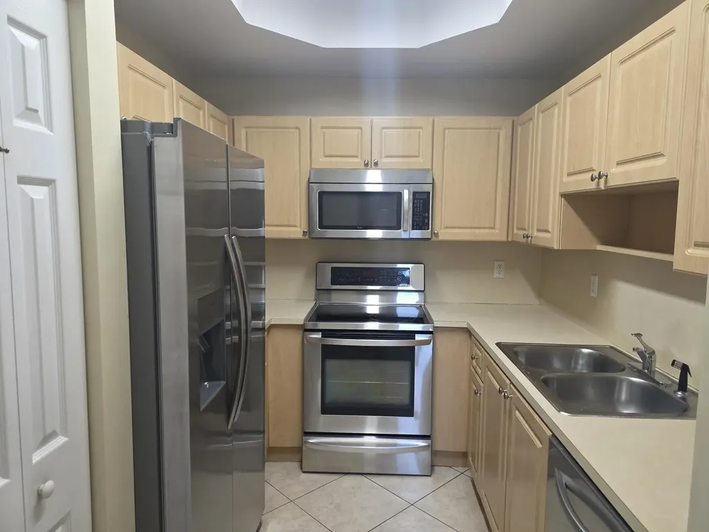 2319 Mariner Court Dania Beach FL 33312