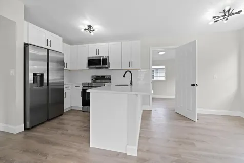 2415 Lewis West Palm Beach FL 33415