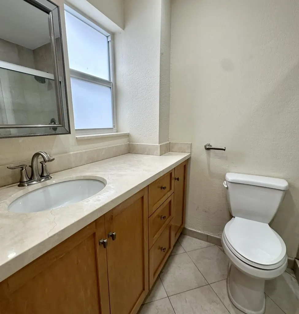 815 Middle River Drive Fort Lauderdale FL 33304