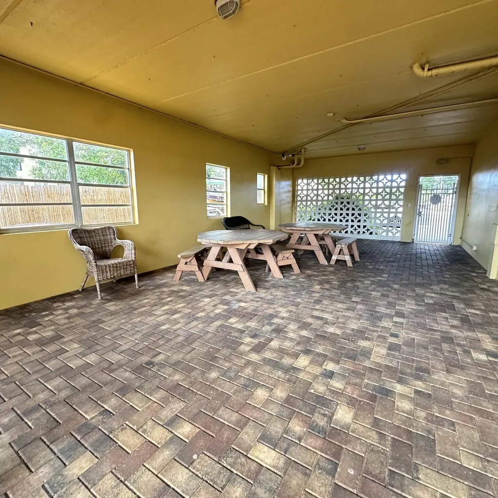 815 Middle River Drive Fort Lauderdale FL 33304