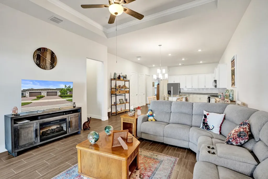 6336 W Blue Spring Drive Parkland FL 33067
